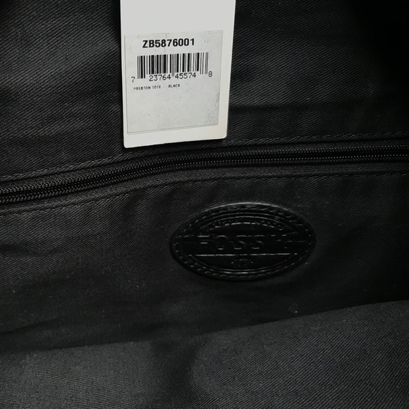 Fossil Large Preston Tote and Crossbody Bag - Picture 9 of 10